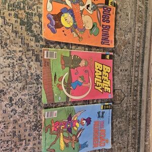 Vintage Gold Key Comic Book Lot of 3 Warner LOONEY TUNES Bugs Bunny Road Runner